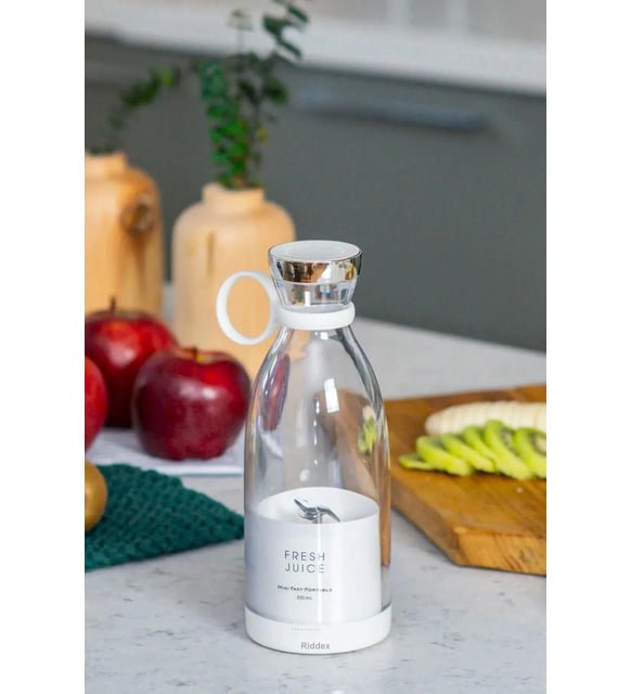 FreshJuz Taşınabilir Meyve Sıkacağı
Blender